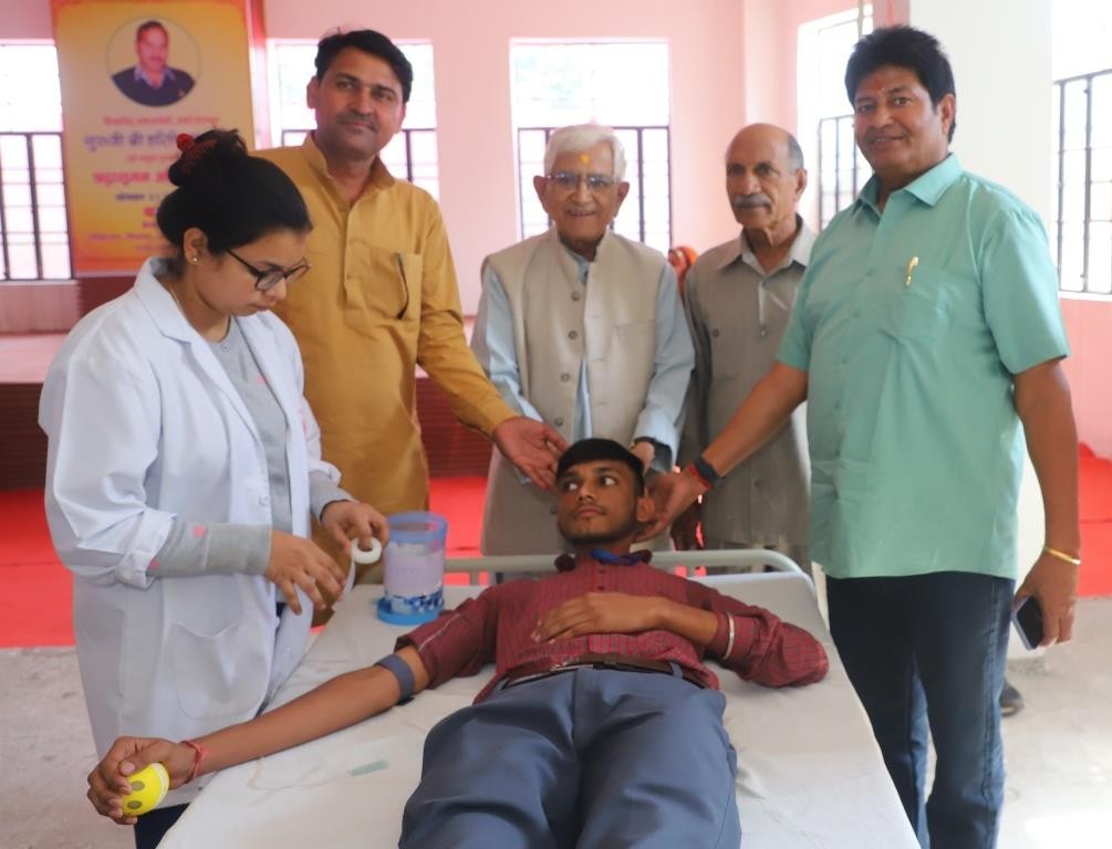 Glimpses of Blood Donation on the fourth Death Anniversary of GURURJI SHRI KISHAN SAINI